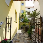 Jela Apartment 7