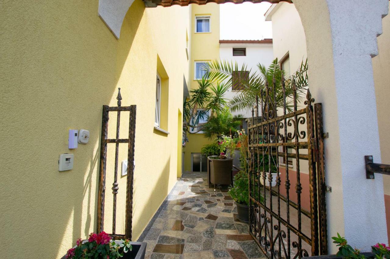 Jela 7 Apartmán Pula